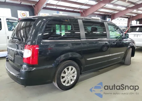 2015 Chrysler Town & Country Touring из США, поврежденный, VIN 2C4RC1BG6FR645426